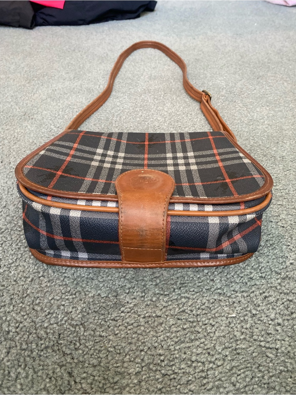 Vintage Burberry Saddle Bag (Made in England) - Picture 4 of 15